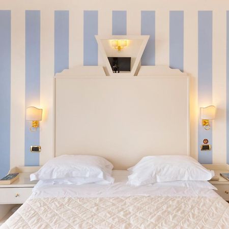 Hotel Bristol Сорренто Экстерьер фото